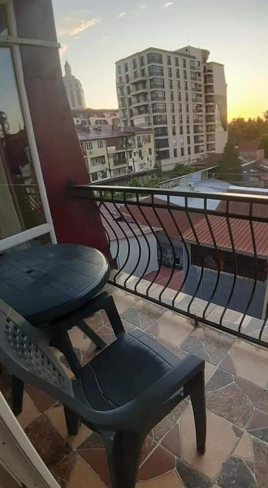 Квартира У Старого Бульвара Batumi Exterior photo